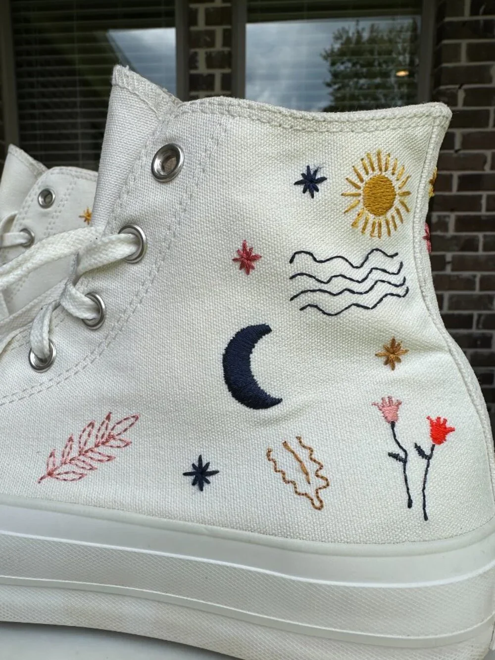 Converse Chuck Taylor All Star High Platform Sneaker It's Okay To Wander Sz 10